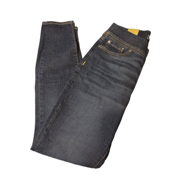 Signature by Levi Strauss & Co. Gold Women's Totally Slimming Pull-On Skinny Blu - Picture 2 of 7